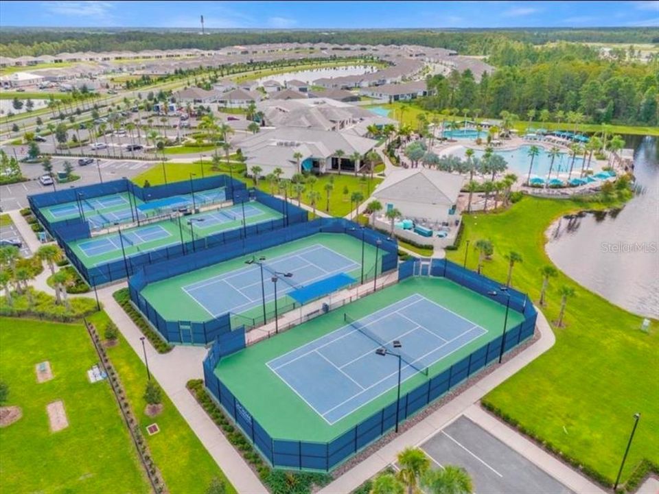 For Sale: $1,100,000 (3 beds, 3 baths, 3778 Square Feet)