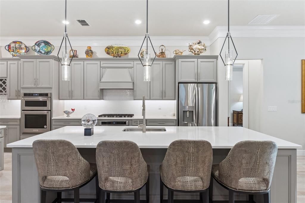 For Sale: $1,100,000 (3 beds, 3 baths, 3778 Square Feet)