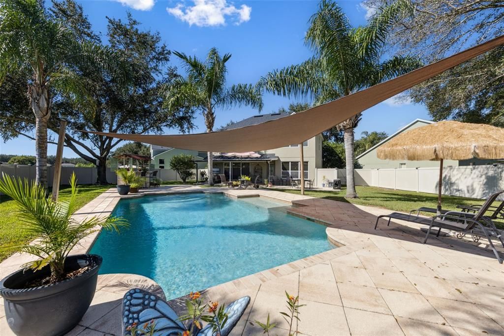 Active With Contract: $440,000 (4 beds, 2 baths, 2520 Square Feet)