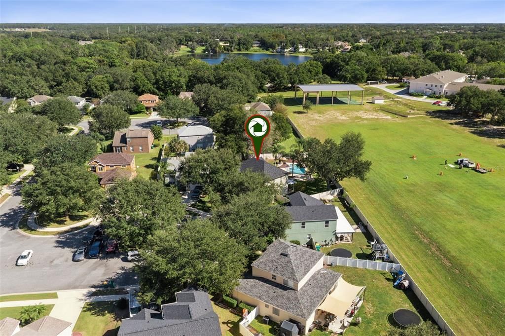 Active With Contract: $440,000 (4 beds, 2 baths, 2520 Square Feet)