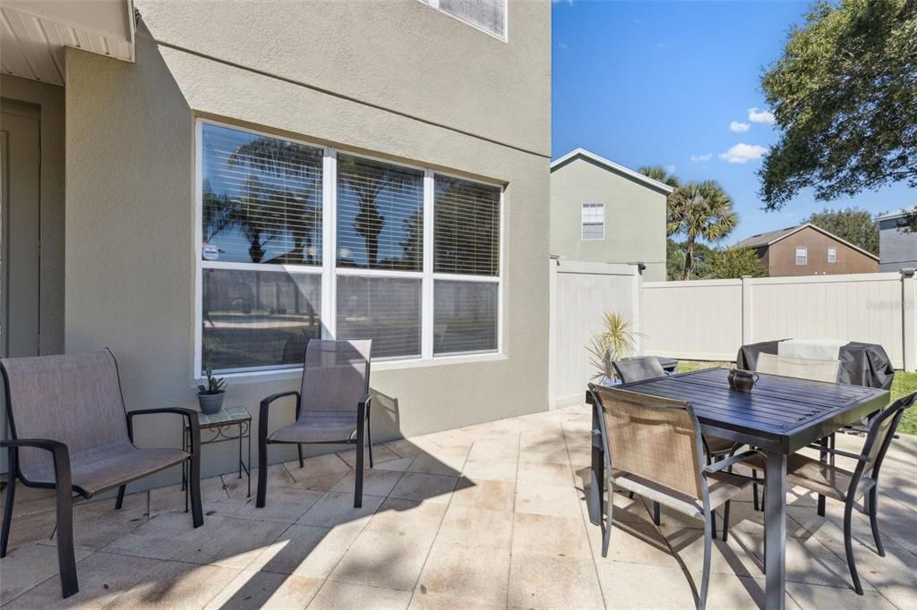 Active With Contract: $440,000 (4 beds, 2 baths, 2520 Square Feet)