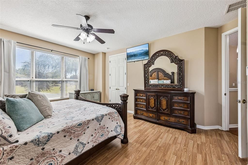 Active With Contract: $440,000 (4 beds, 2 baths, 2520 Square Feet)