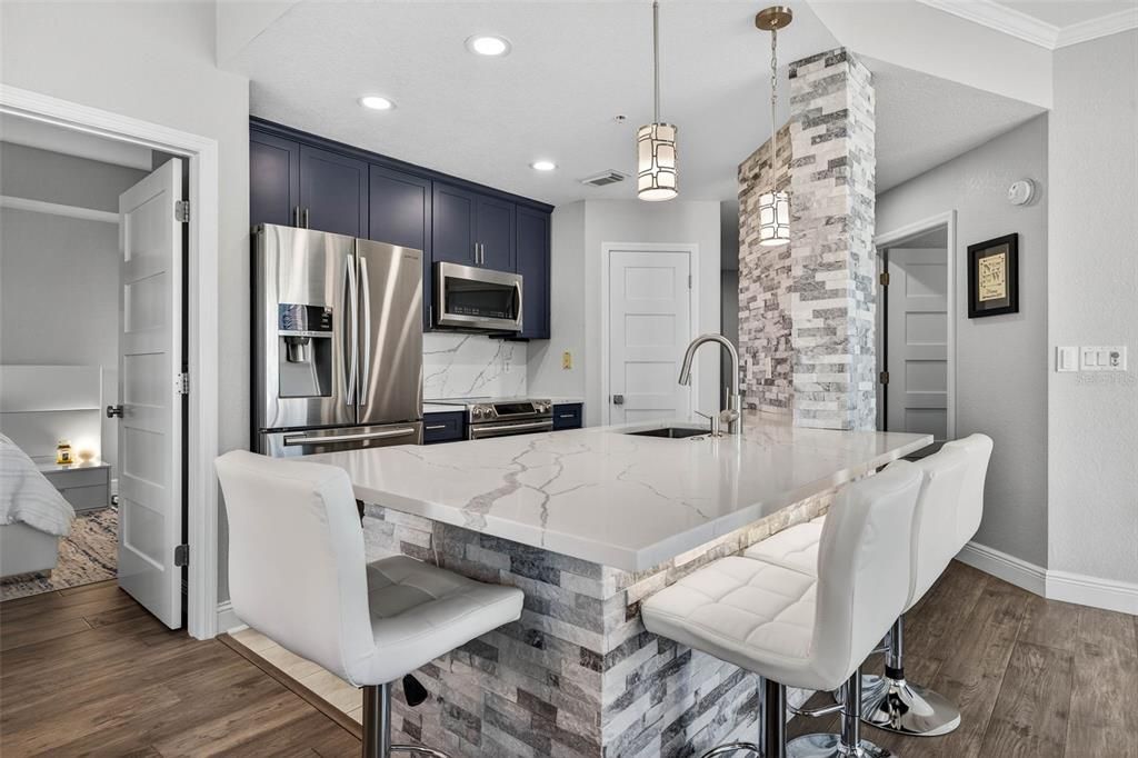 For Sale: $910,000 (3 beds, 2 baths, 1332 Square Feet)