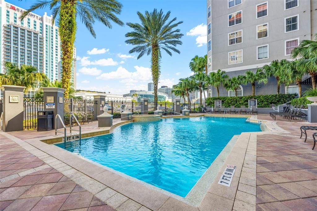 For Sale: $910,000 (3 beds, 2 baths, 1332 Square Feet)