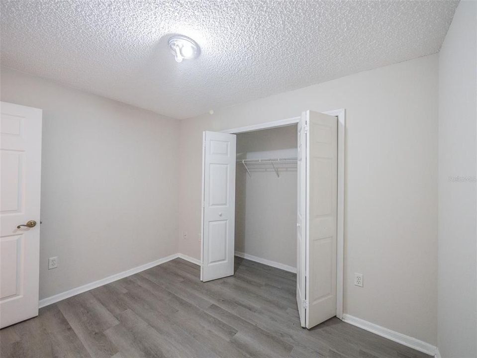 For Sale: $490,000 (5 beds, 0 baths, 2484 Square Feet)