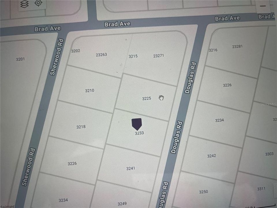 En Venta: $24,900 (0.23 acres)