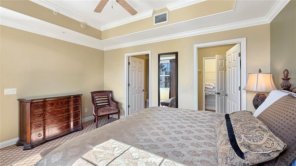 Под контрактом: $299,000 (3 спален, 2 ванн, 1419 Квадратных фут)