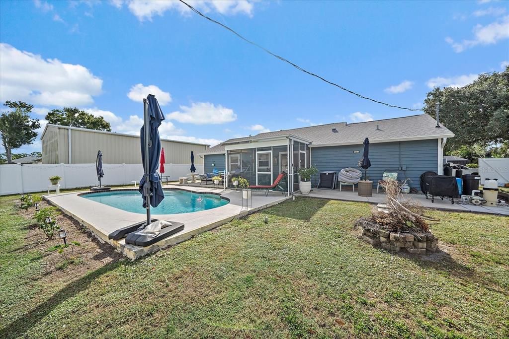 For Sale: $370,000 (3 beds, 2 baths, 1120 Square Feet)