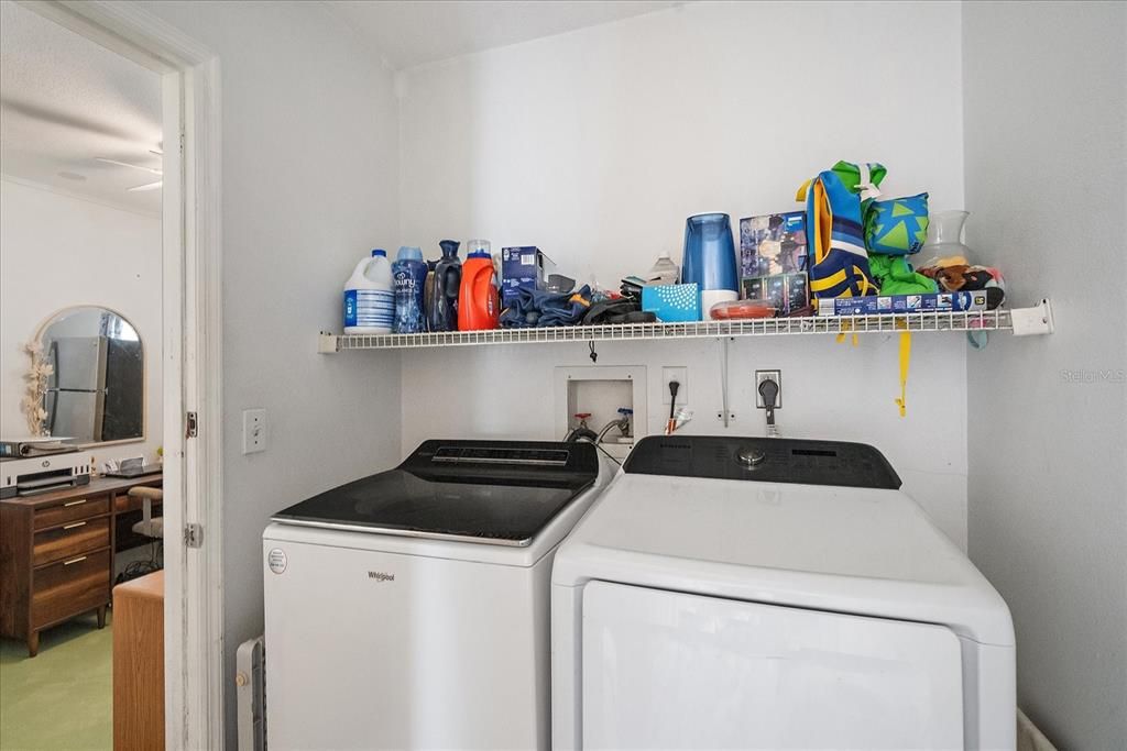 For Sale: $370,000 (3 beds, 2 baths, 1120 Square Feet)