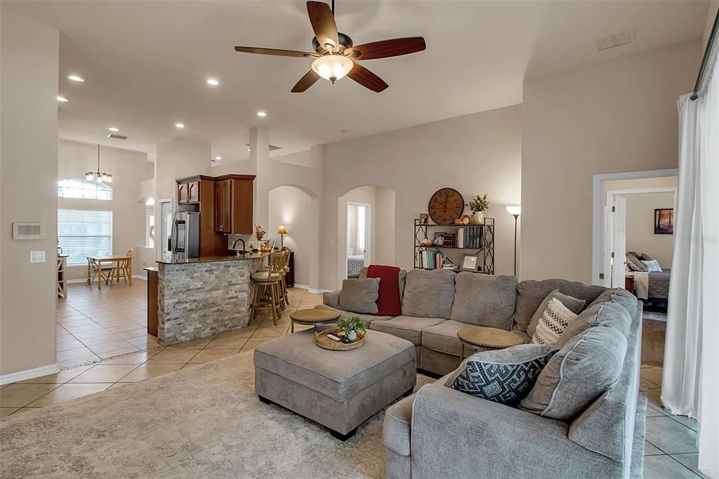 For Sale: $489,900 (4 beds, 3 baths, 2289 Square Feet)