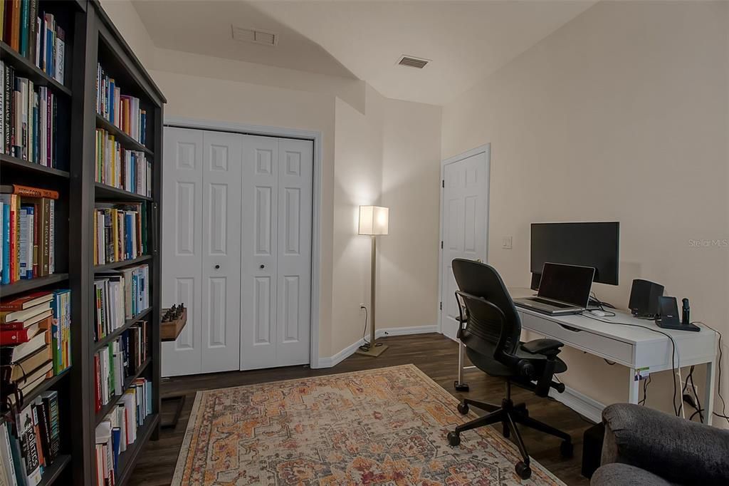 For Sale: $489,900 (4 beds, 3 baths, 2289 Square Feet)