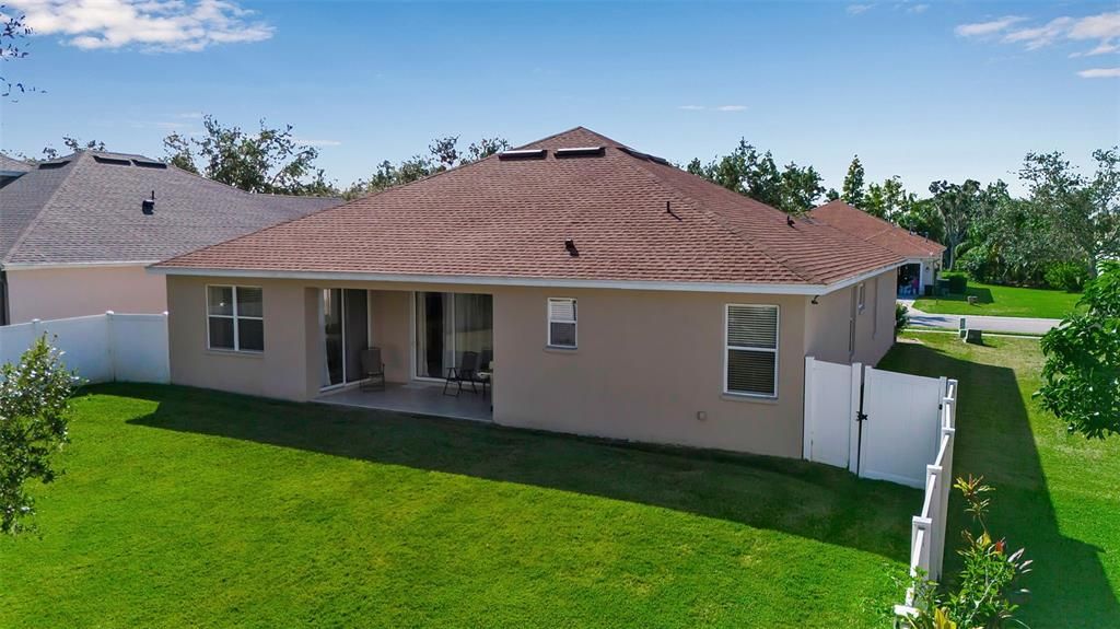 For Sale: $489,900 (4 beds, 3 baths, 2289 Square Feet)