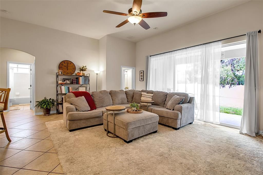 For Sale: $489,900 (4 beds, 3 baths, 2289 Square Feet)