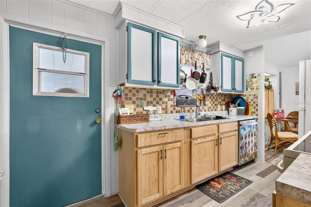 待售: $120,000 (2 贝兹, 2 浴室, 1248 平方英尺)