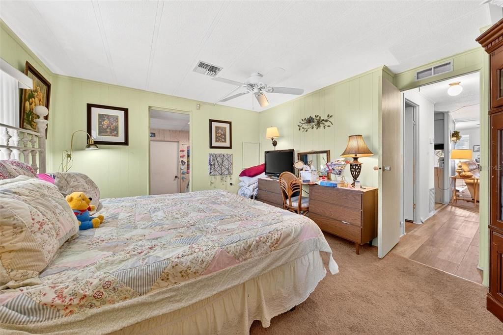 待售: $120,000 (2 贝兹, 2 浴室, 1248 平方英尺)