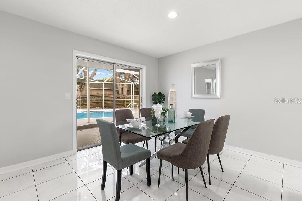 For Sale: $575,000 (4 beds, 3 baths, 2337 Square Feet)