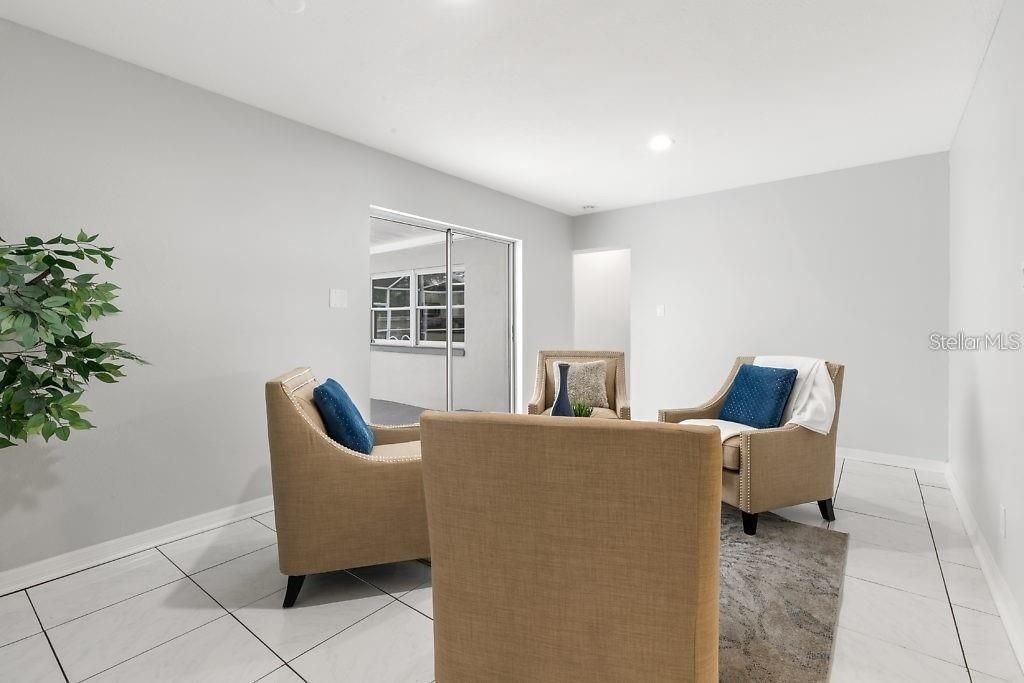 For Sale: $575,000 (4 beds, 3 baths, 2337 Square Feet)