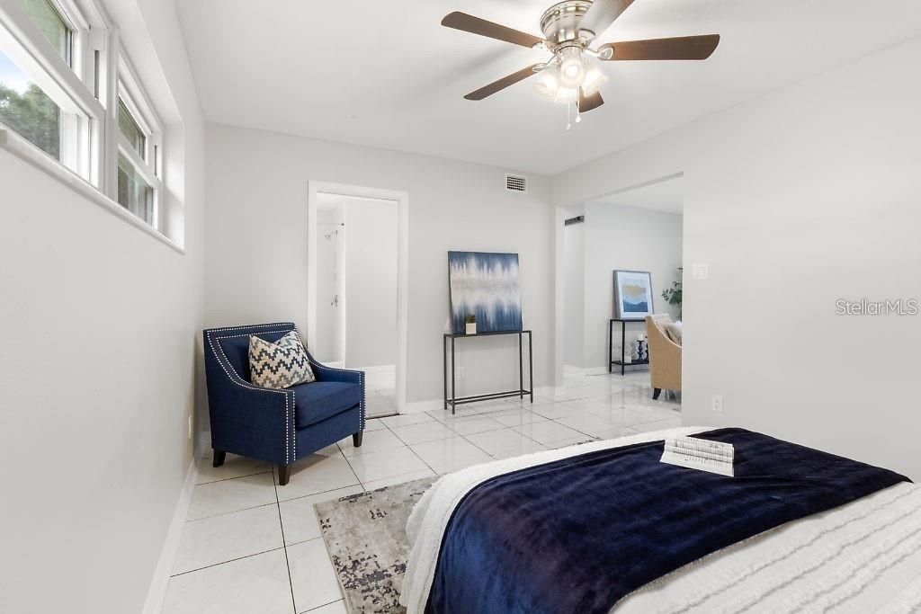 For Sale: $575,000 (4 beds, 3 baths, 2337 Square Feet)