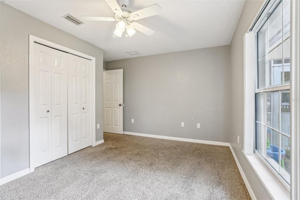 For Sale: $425,000 (3 beds, 2 baths, 1644 Square Feet)