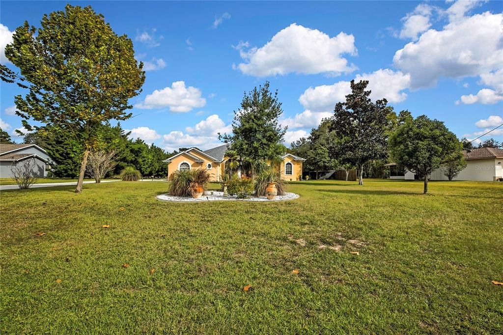 合同活跃: $620,000 (4 贝兹, 3 浴室, 2476 平方英尺)