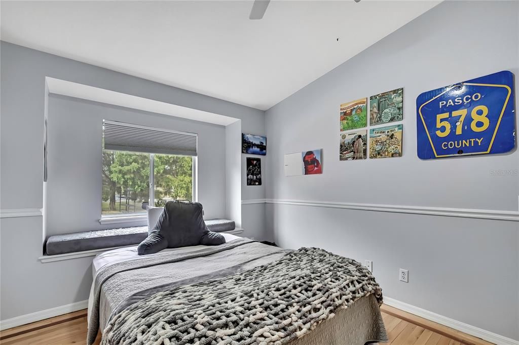 合同活跃: $620,000 (4 贝兹, 3 浴室, 2476 平方英尺)