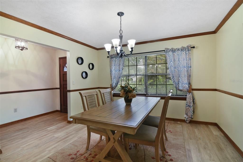 For Sale: $419,900 (3 beds, 2 baths, 2651 Square Feet)