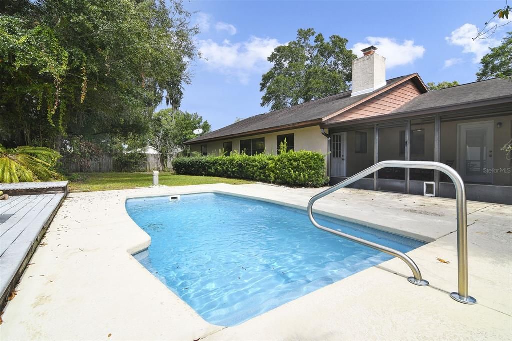 For Sale: $419,900 (3 beds, 2 baths, 2651 Square Feet)