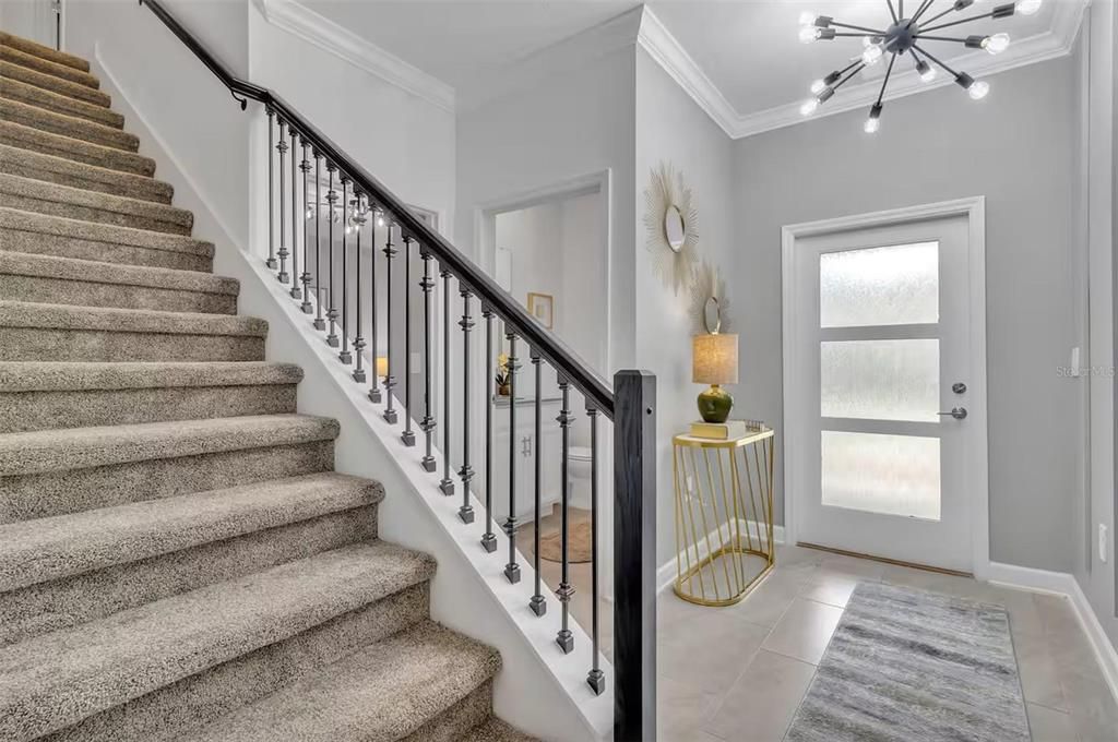 For Sale: $399,000 (4 beds, 3 baths, 1914 Square Feet)