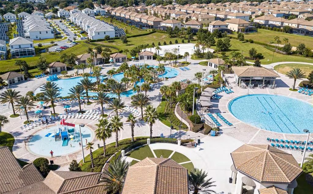 For Sale: $399,000 (4 beds, 3 baths, 1914 Square Feet)