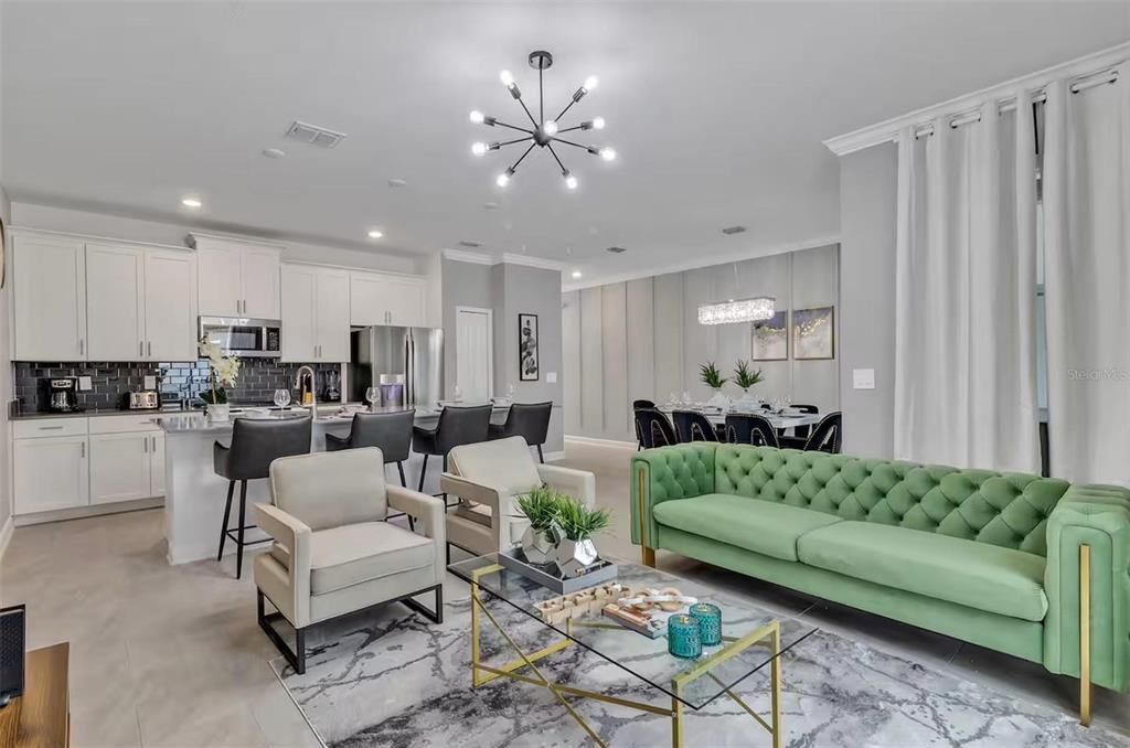 For Sale: $399,000 (4 beds, 3 baths, 1914 Square Feet)