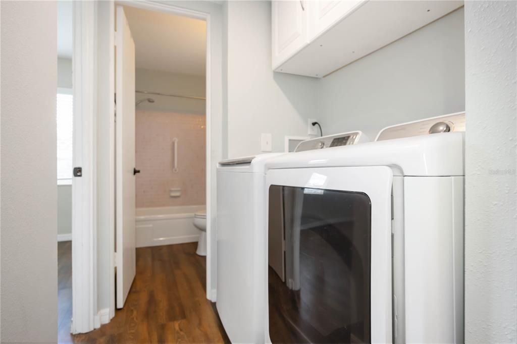 For Sale: $226,900 (2 beds, 2 baths, 1195 Square Feet)