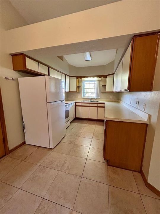 出租: $1,675 (3 贝兹, 2 浴室, 1168 平方英尺)