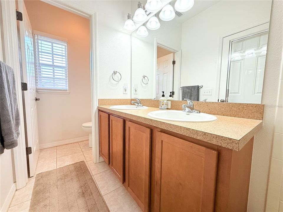 For Sale: $260,000 (2 beds, 2 baths, 1448 Square Feet)