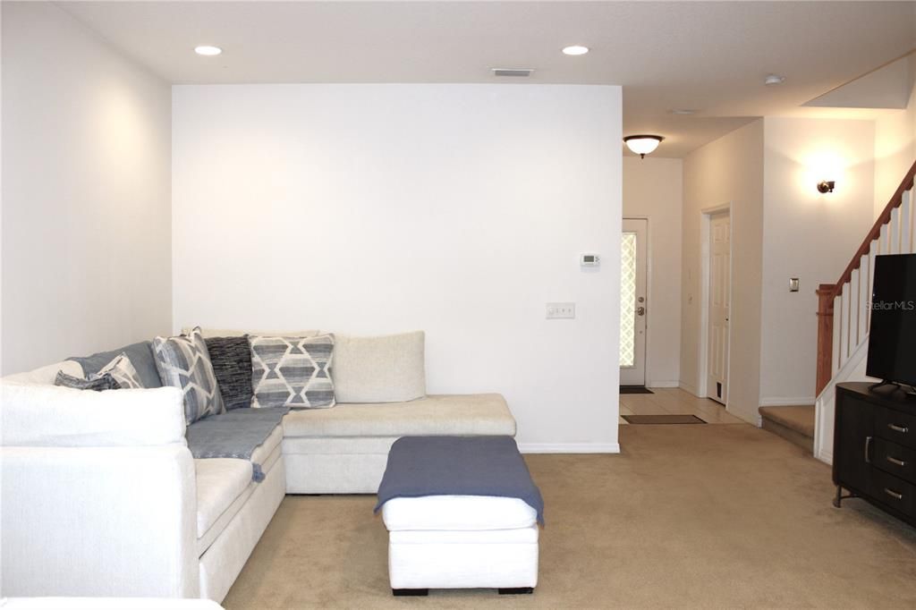 For Sale: $260,000 (2 beds, 2 baths, 1448 Square Feet)