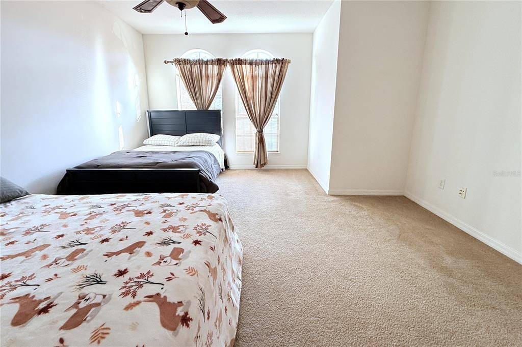 For Sale: $260,000 (2 beds, 2 baths, 1448 Square Feet)