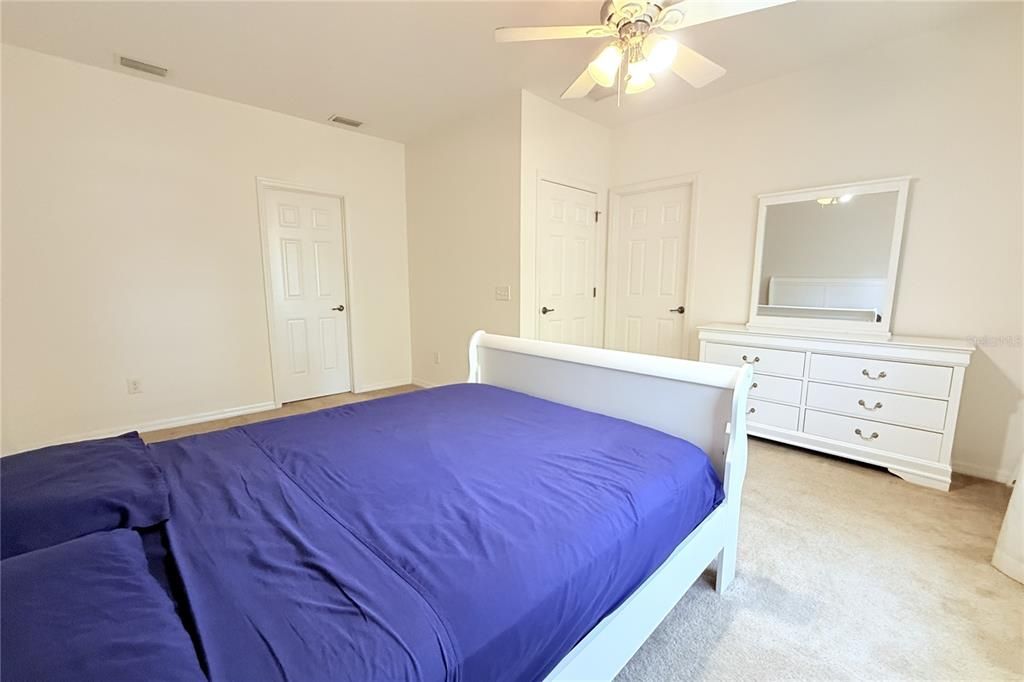 For Sale: $260,000 (2 beds, 2 baths, 1448 Square Feet)