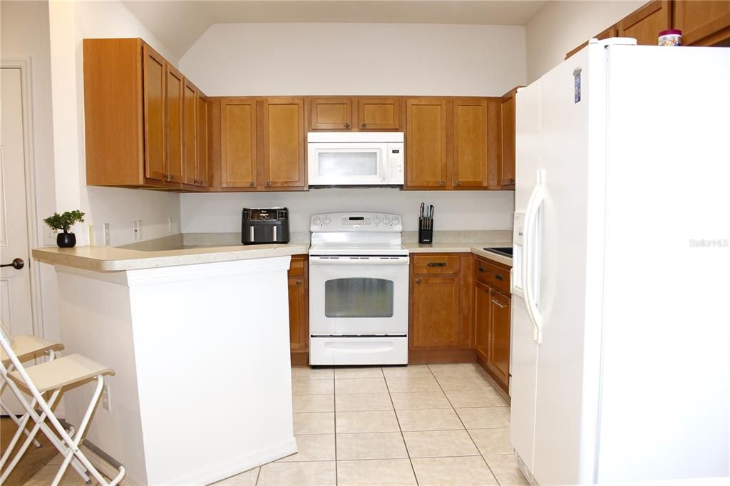 For Sale: $260,000 (2 beds, 2 baths, 1448 Square Feet)