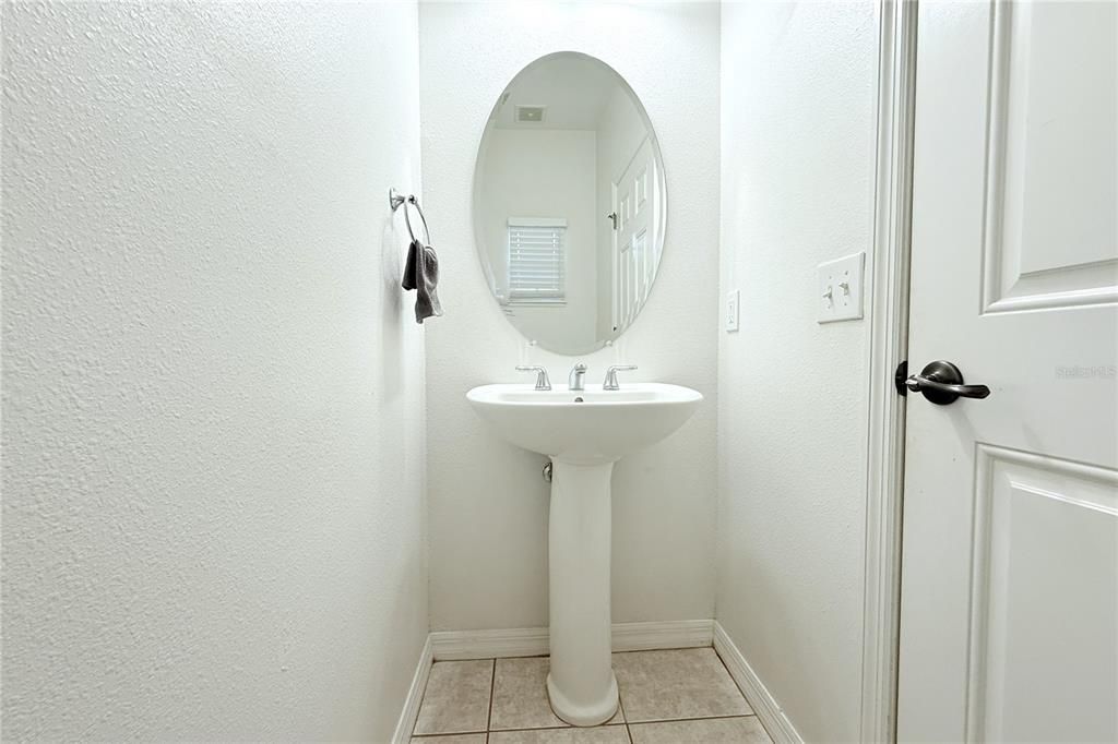 For Sale: $260,000 (2 beds, 2 baths, 1448 Square Feet)