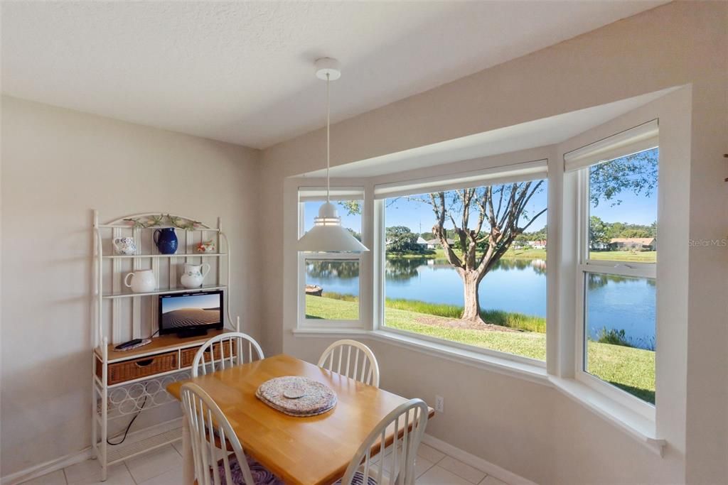 Active With Contract: $320,000 (3 beds, 2 baths, 1926 Square Feet)