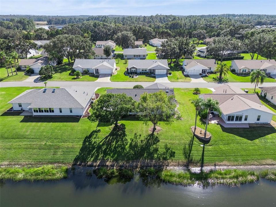 Active With Contract: $320,000 (3 beds, 2 baths, 1926 Square Feet)