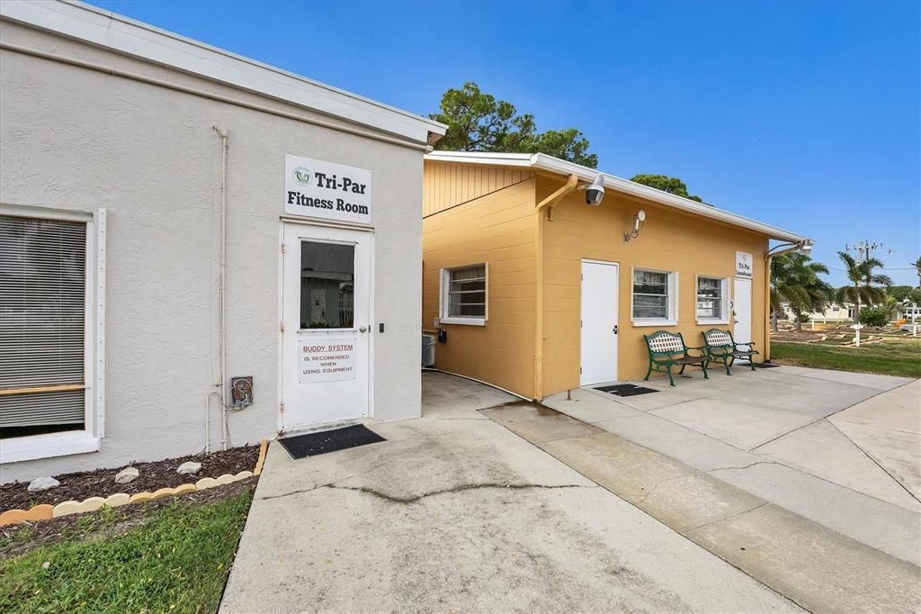 For Sale: $249,900 (2 beds, 2 baths, 1032 Square Feet)