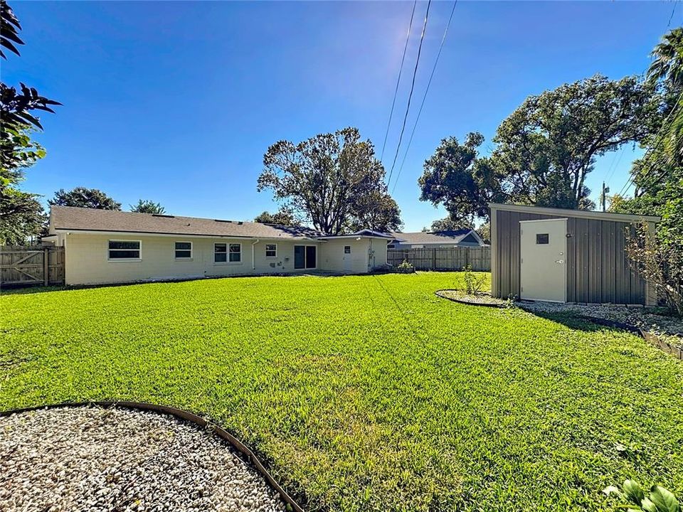 待售: $425,000 (3 贝兹, 2 浴室, 1649 平方英尺)