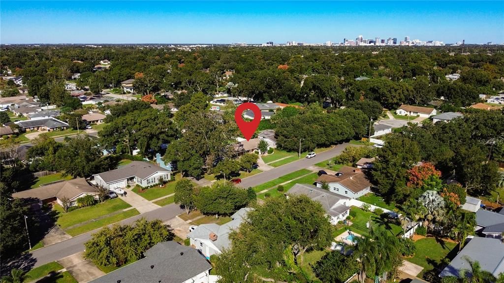 待售: $425,000 (3 贝兹, 2 浴室, 1649 平方英尺)