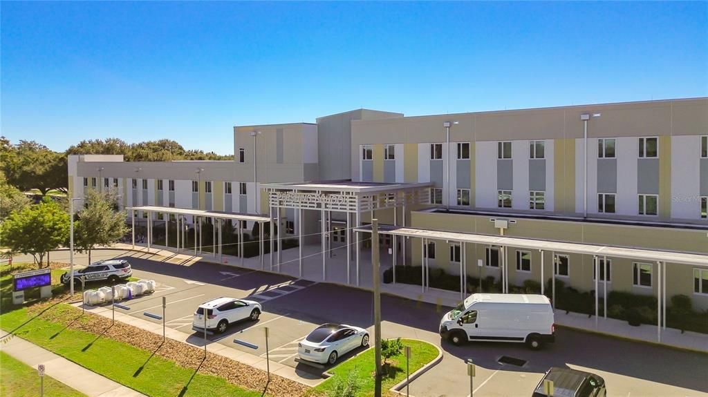 待售: $425,000 (3 贝兹, 2 浴室, 1649 平方英尺)