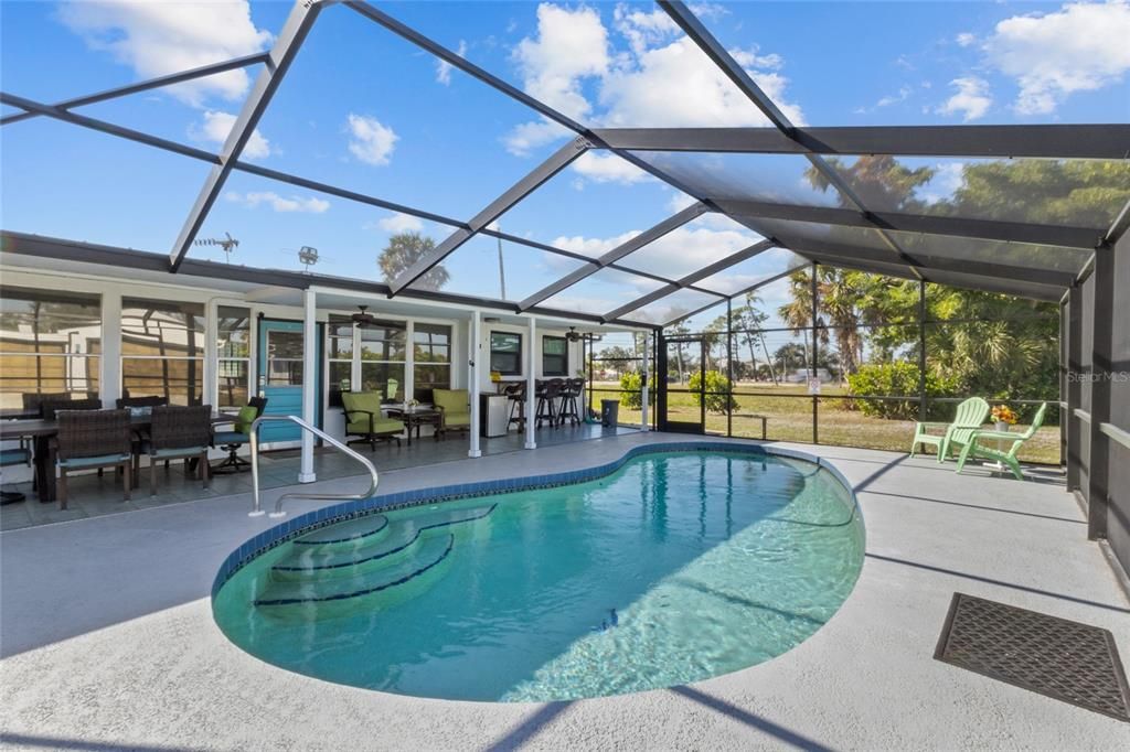 На продажу: $599,000 (3 спален, 0 ванн, 1952 Квадратных фут)