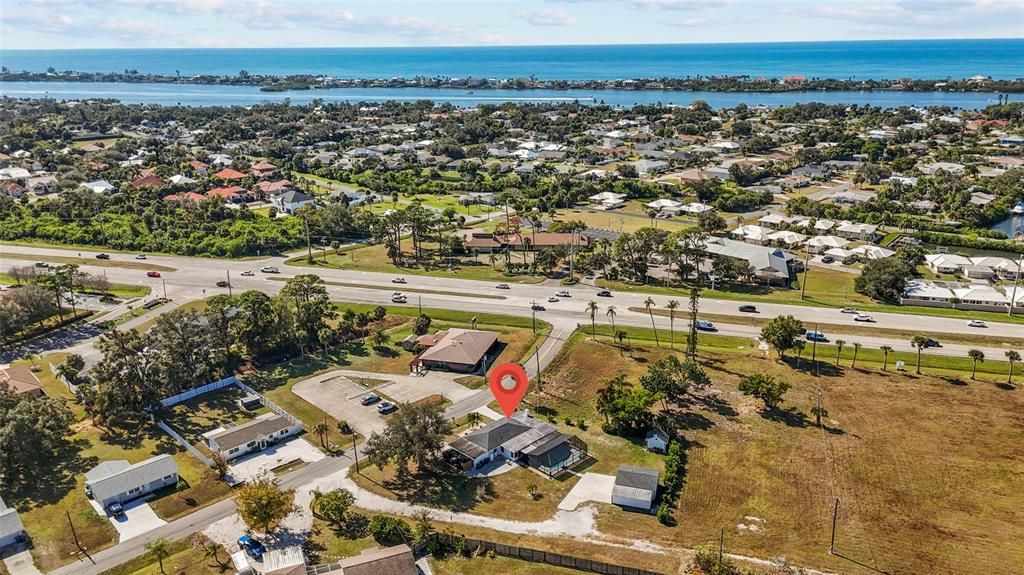 На продажу: $599,000 (3 спален, 0 ванн, 1952 Квадратных фут)