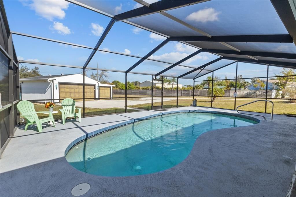 На продажу: $599,000 (3 спален, 0 ванн, 1952 Квадратных фут)