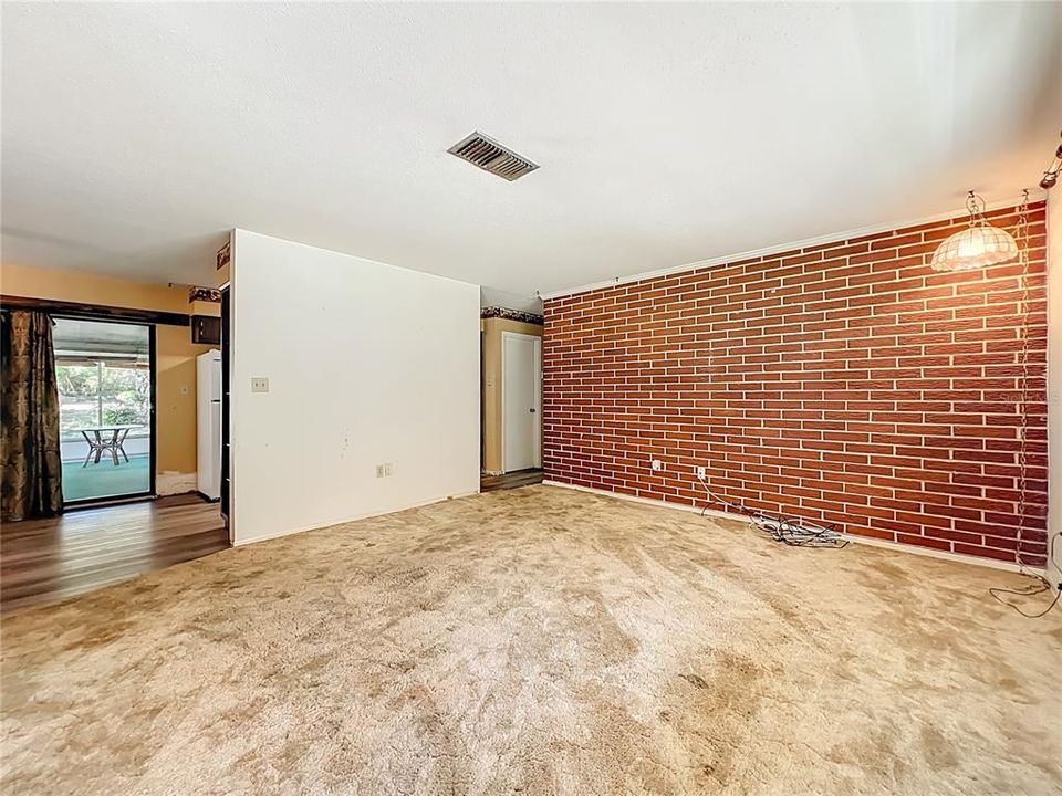 На продажу: $359,000 (3 спален, 2 ванн, 1200 Квадратных фут)