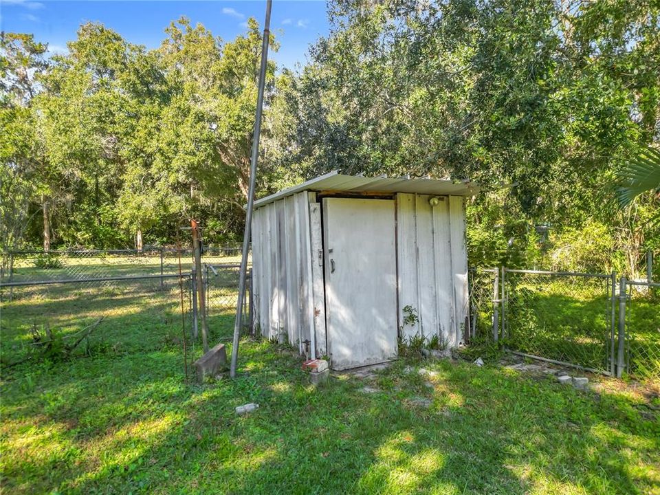 На продажу: $359,000 (3 спален, 2 ванн, 1200 Квадратных фут)