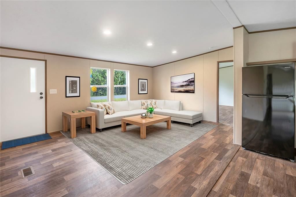 For Sale: $420,000 (4 beds, 2 baths, 1568 Square Feet)